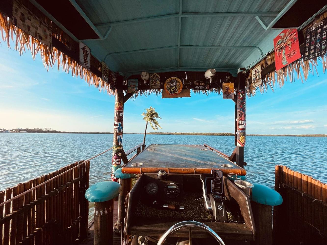 tiki-boat-Near-me-fort-lauderdale-tours-boat-view-logo